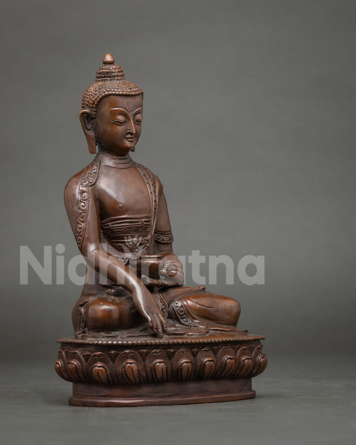 Shakyamuni Buddha Statue