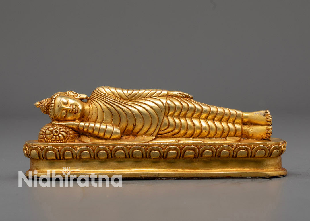 Hand-Carved Shakyamuni Buddha Statue in Meditation Pose