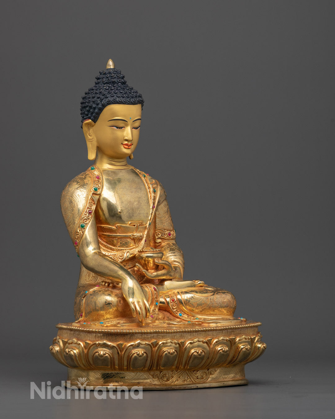 Buddha Shakyamuni Statue | Crafted by Nepalese Master Artisans