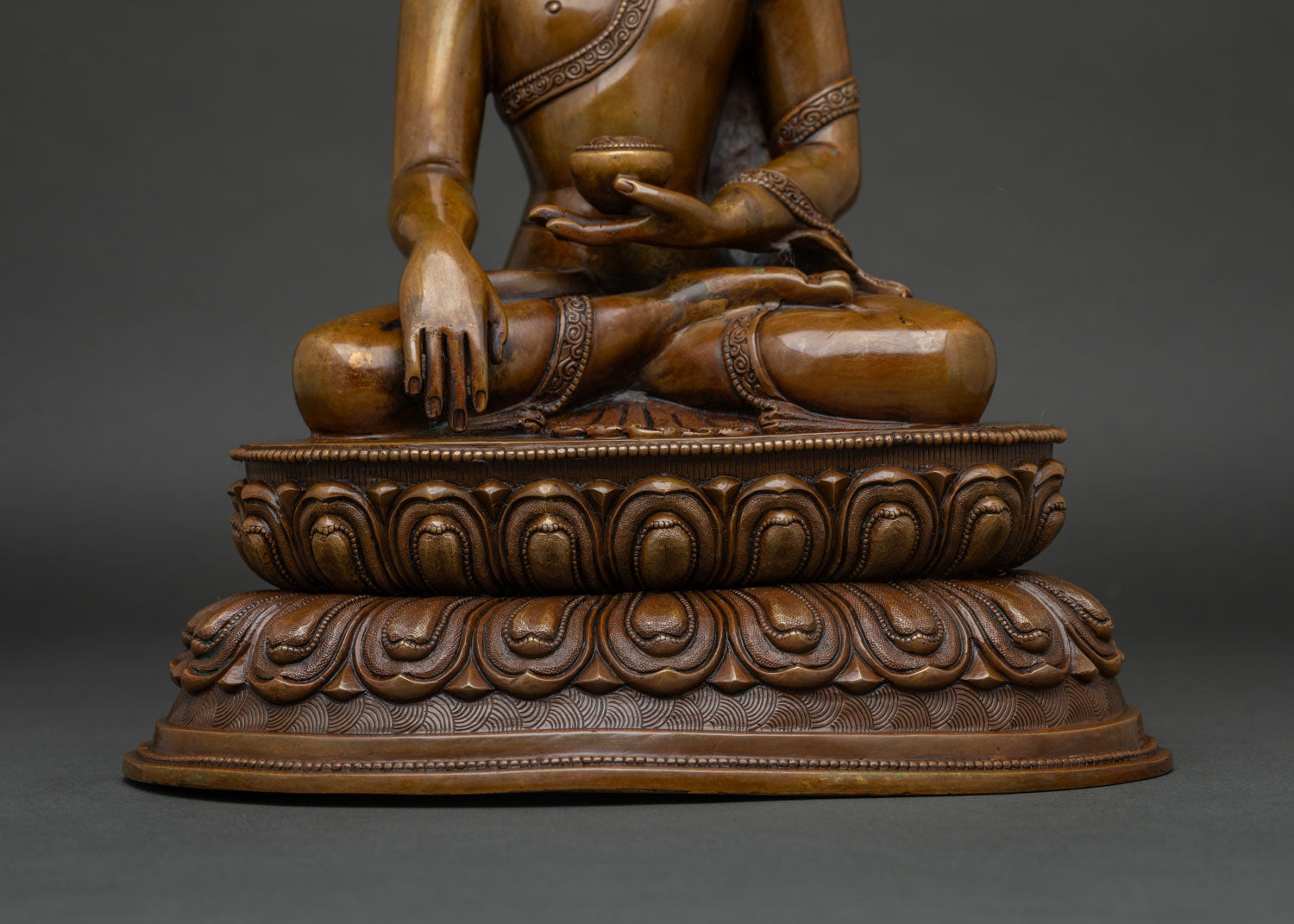Shakyamuni Buddha Statue