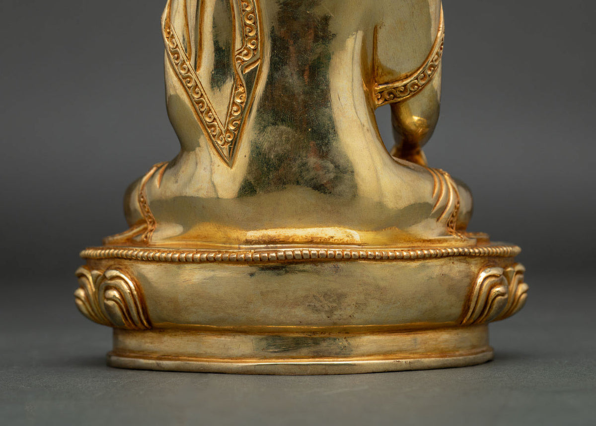 Buddha Shakyamuni Statue