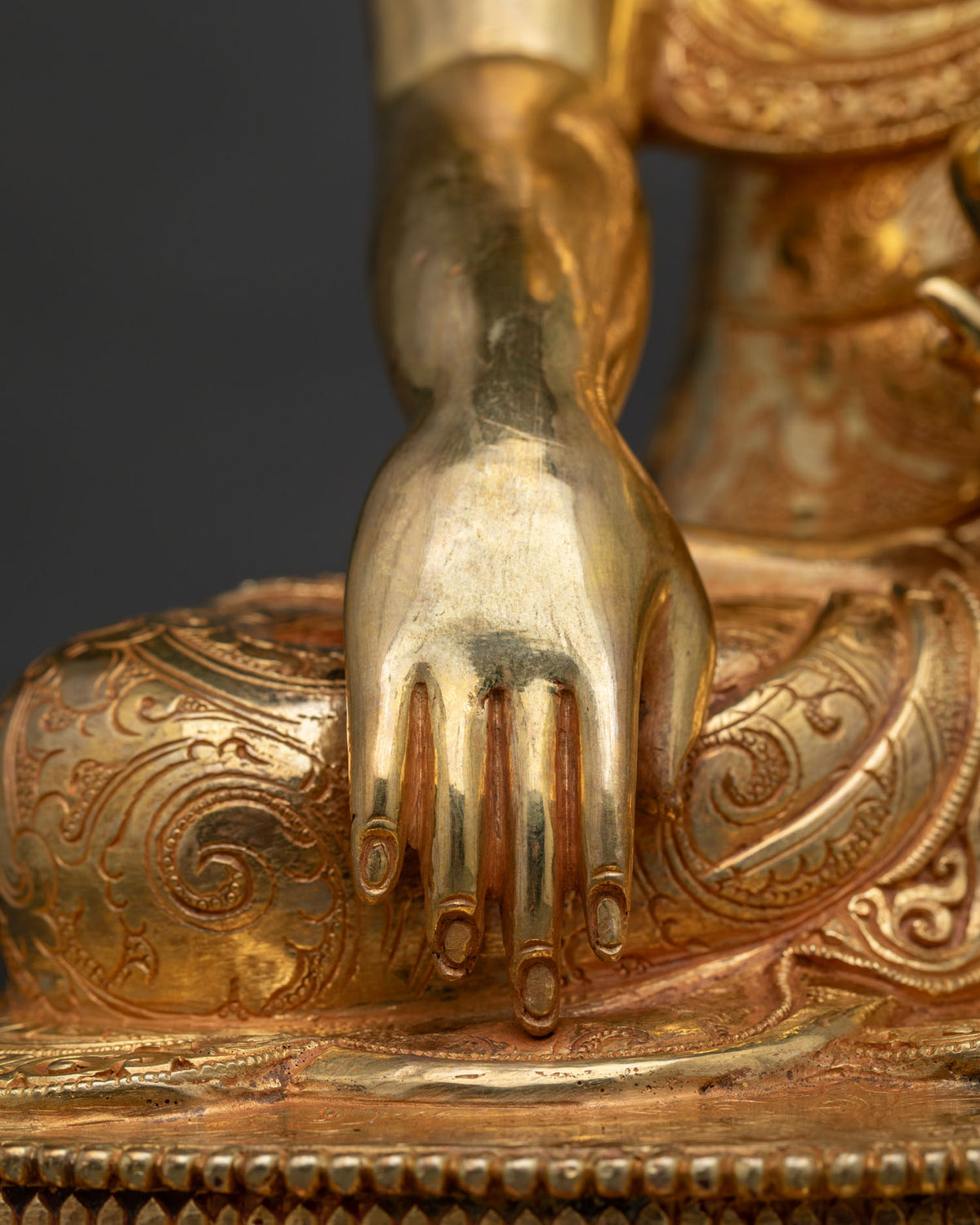 Golden Shakyamuni Buddha | Historical Buddha Meditation Sculpture
