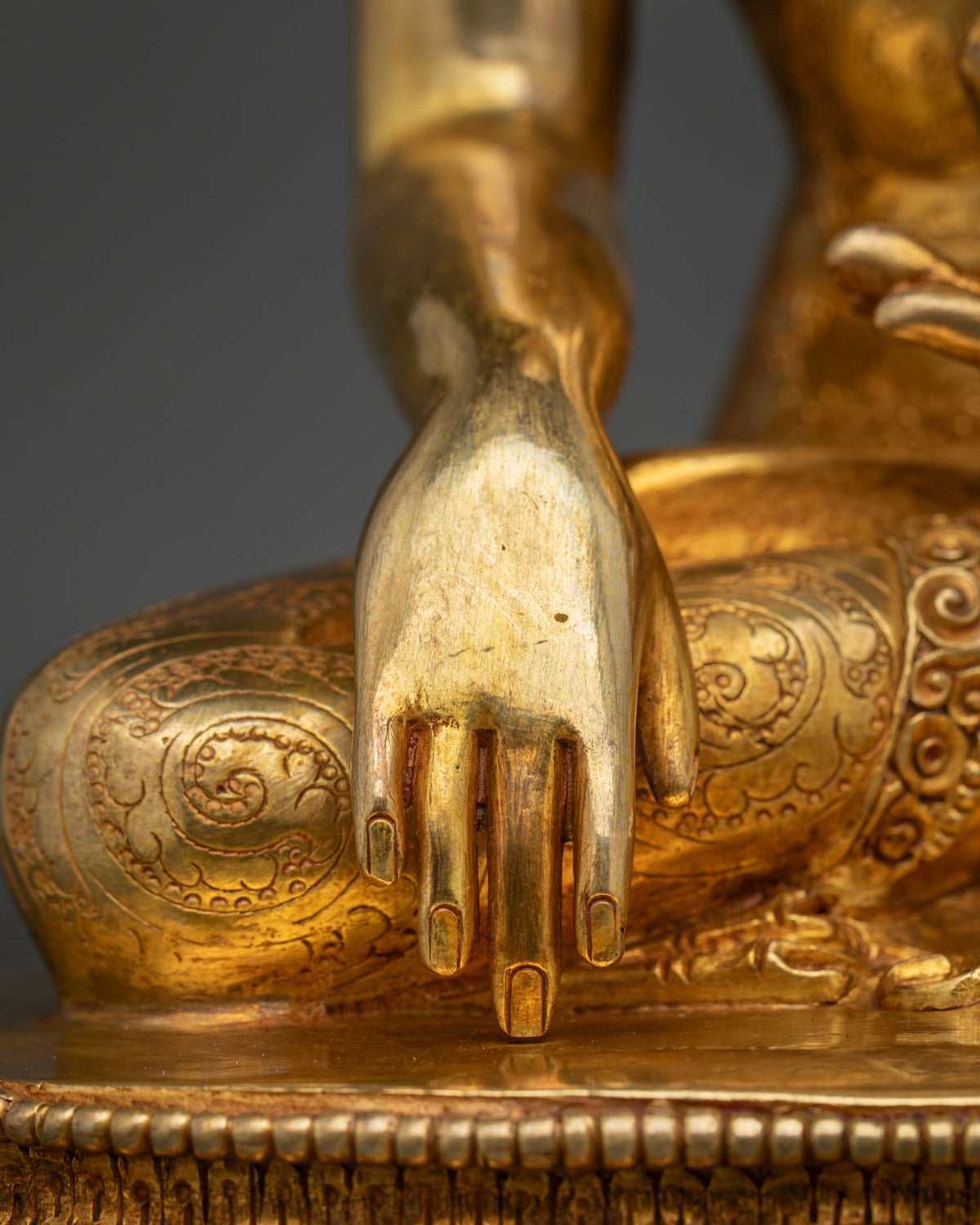 Shakyamuni Buddha Statue | Sacred Gautama Buddha Sculpture