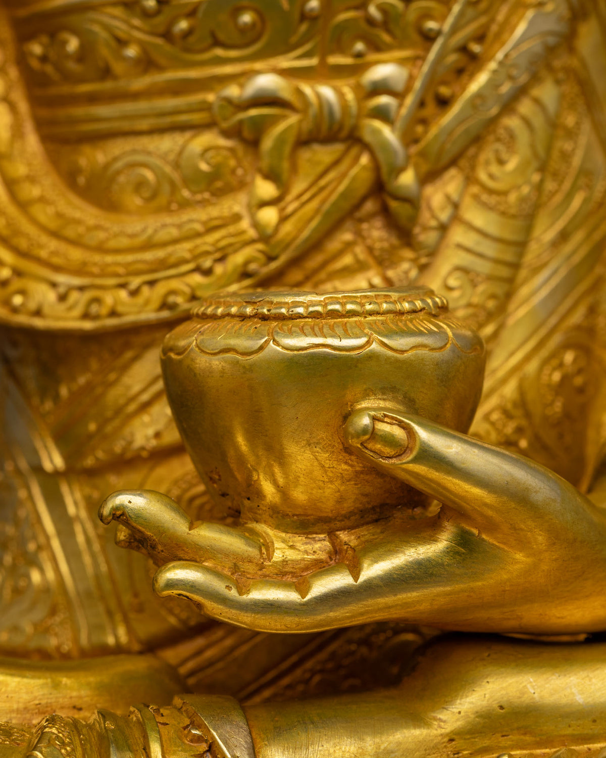 Shakyamuni Buddha Copper Statue | 24K Gold Fire-Gilded Sculpture