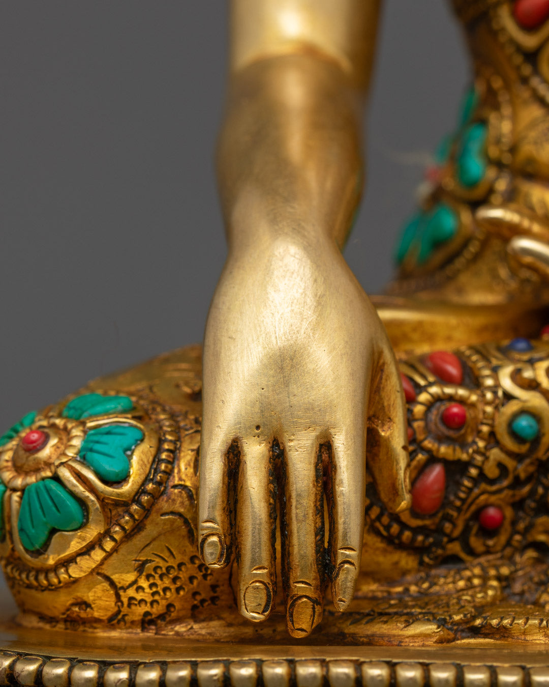 Premium Buddha Shakyamuni Statue | Crafted by Himalayan Artisans