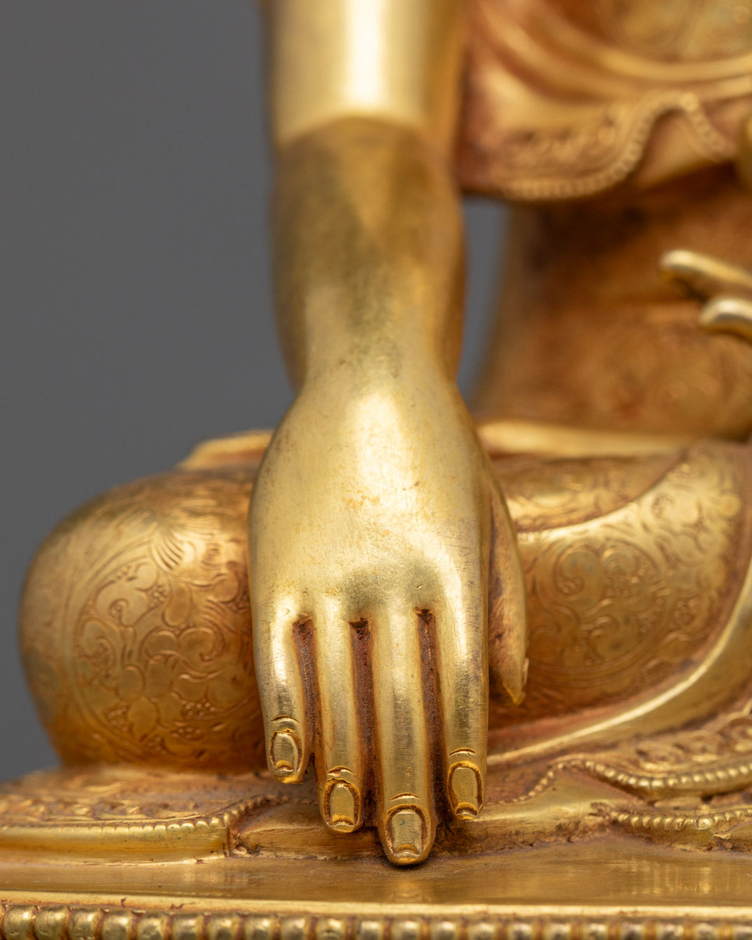 Shakyamuni Buddha Statue for Serenity | 24k Gold-Gilded Sculpture