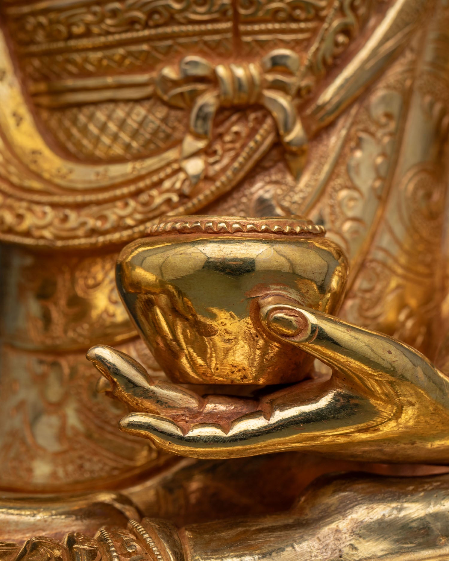 Golden Shakyamuni Buddha | Historical Buddha Meditation Sculpture