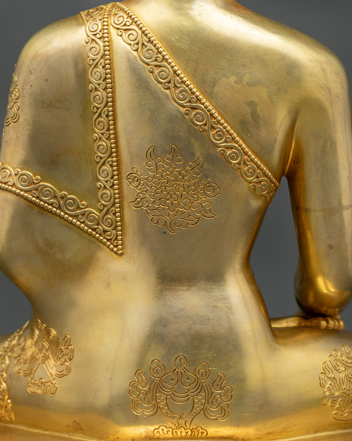 Shakyamuni Buddha Sculpture | Symbol of Peace and Enlightenment
