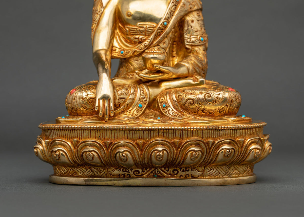 Shakyamuni Buddha Statue