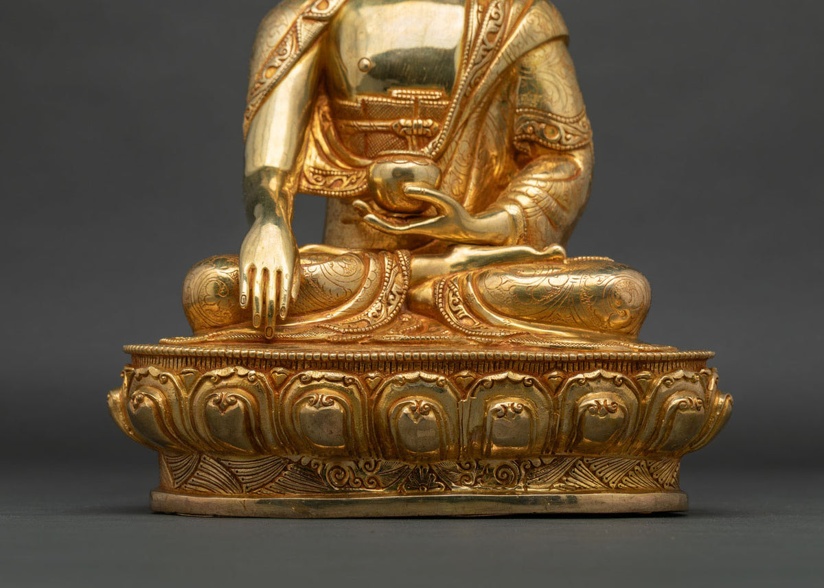 Shakyamuni Buddha Statue