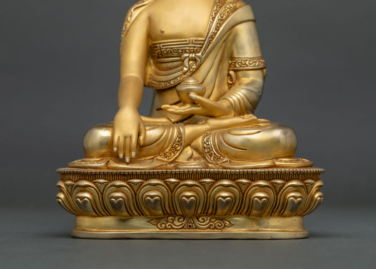 Shakyamuni Buddha Statue