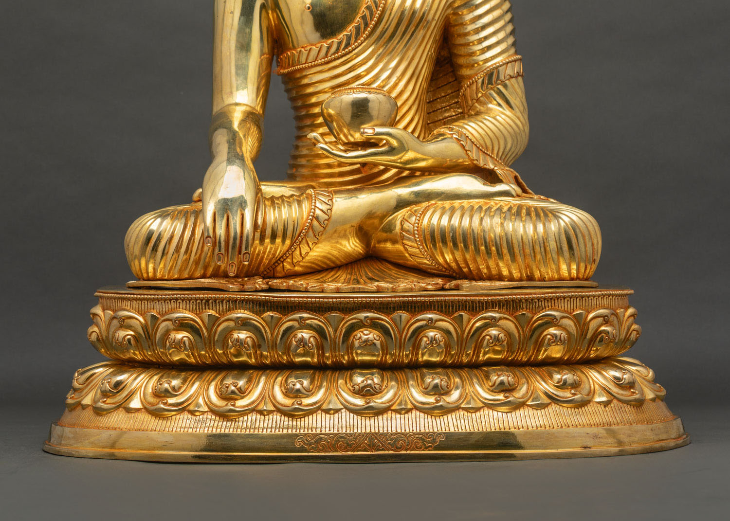 Monumental Shakyamuni Buddha Statue | Buddhist Altar & Zen Decor
