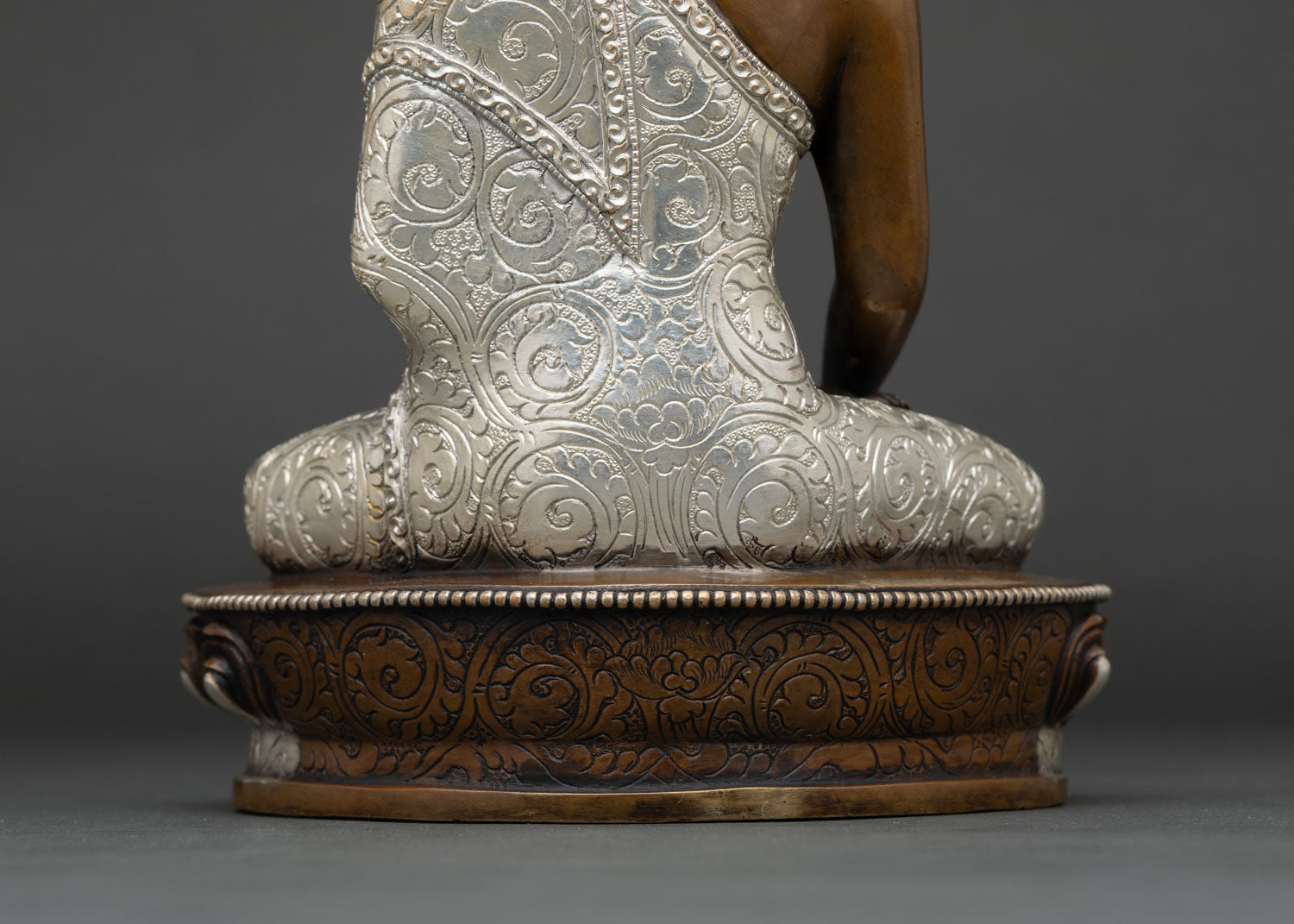 Buddha Shakyamuni Statue – Spiritual Decor from Nepal