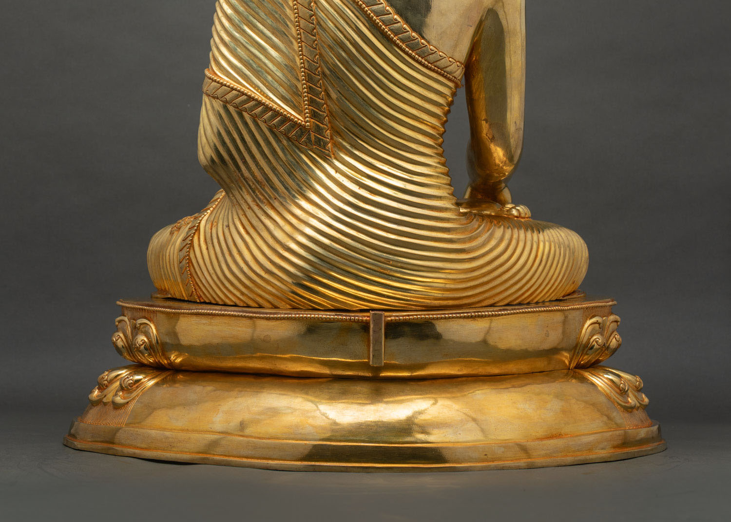 Monumental Shakyamuni Buddha Statue | Buddhist Altar & Zen Decor
