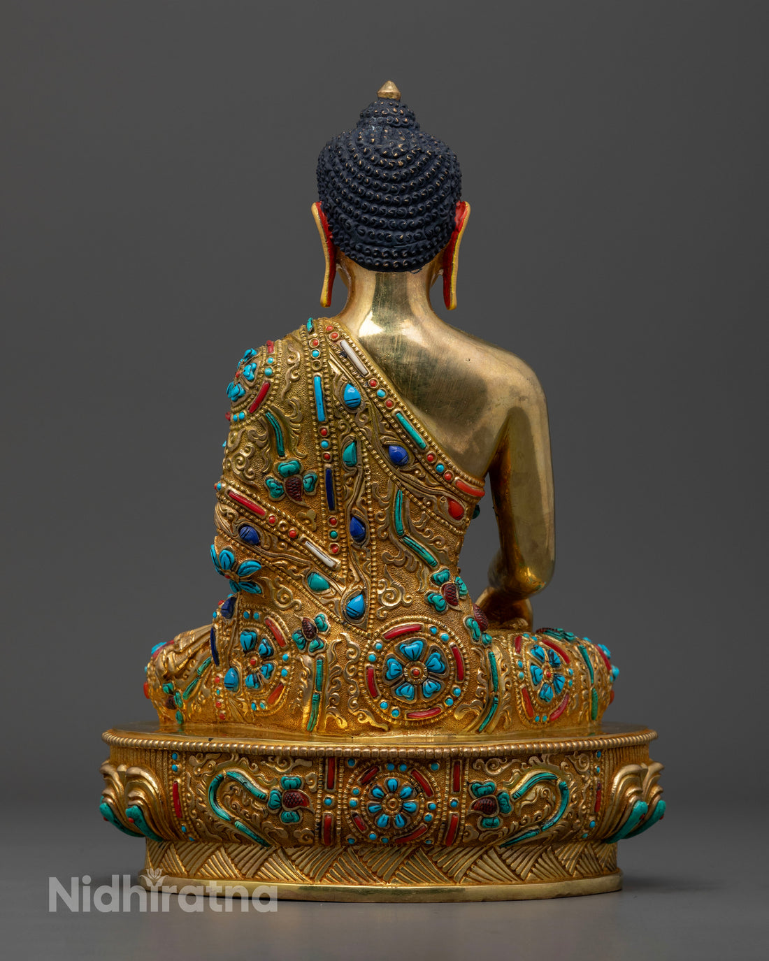 Buddha Shakyamuni Statue: Elevate Your Home