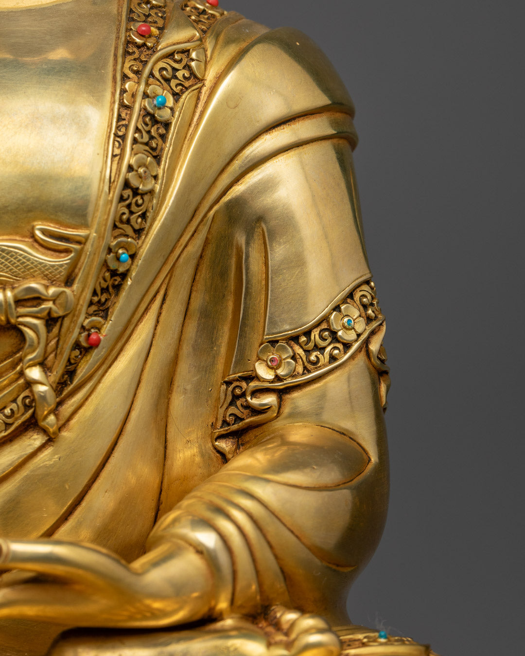Sacred Shakyamuni Buddha Statue | Traditional Tibetan Art