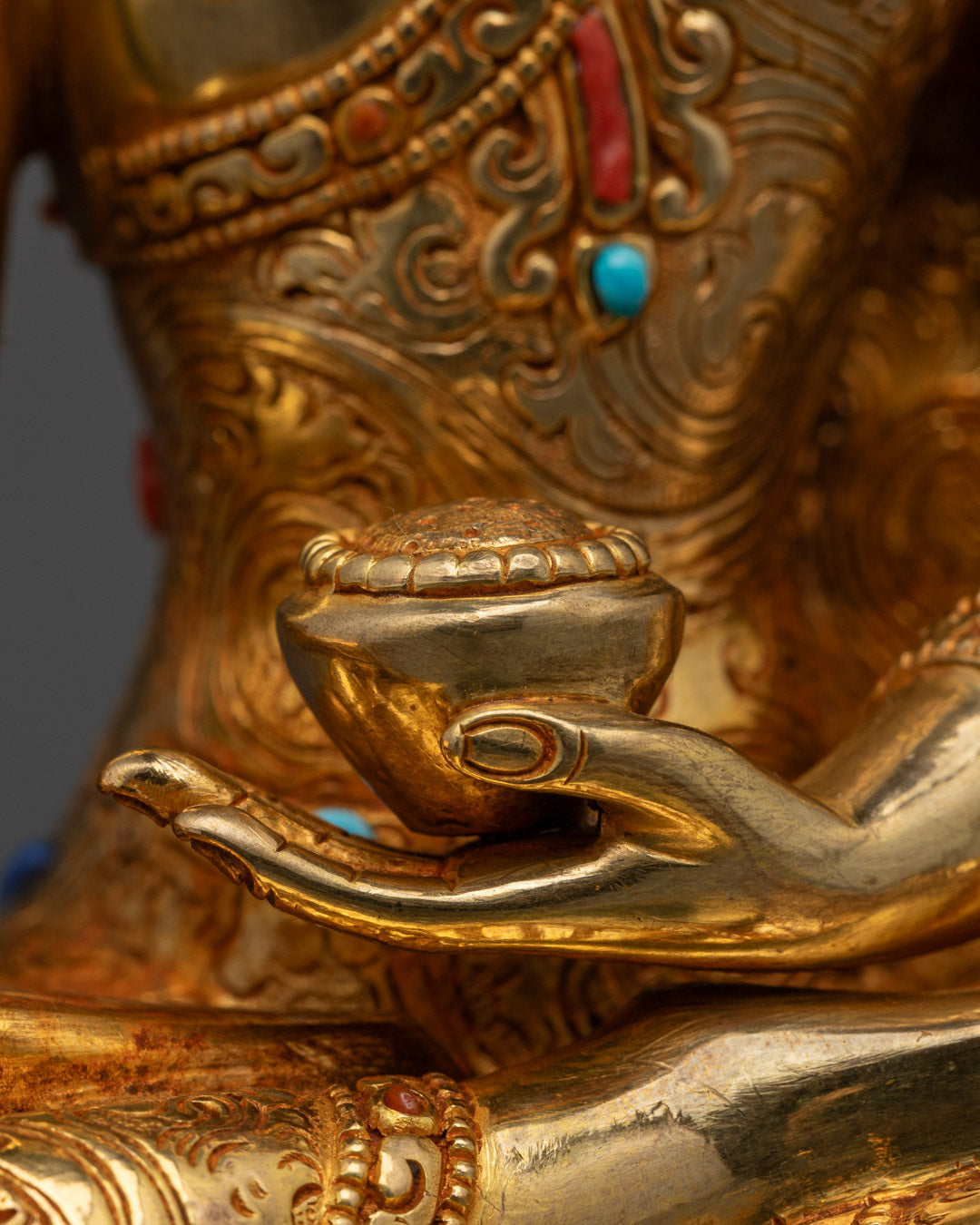 Shakyamuni Buddha Statue | Spiritual Symbol of Enlightenment