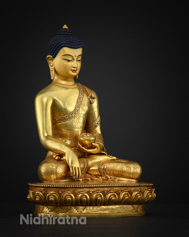 The Buddha of Delicate Detail: A Testament to Artistry