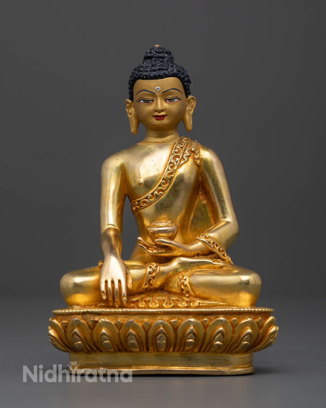Shakyamuni Buddha Statue | Handcrafted Meditation Decor