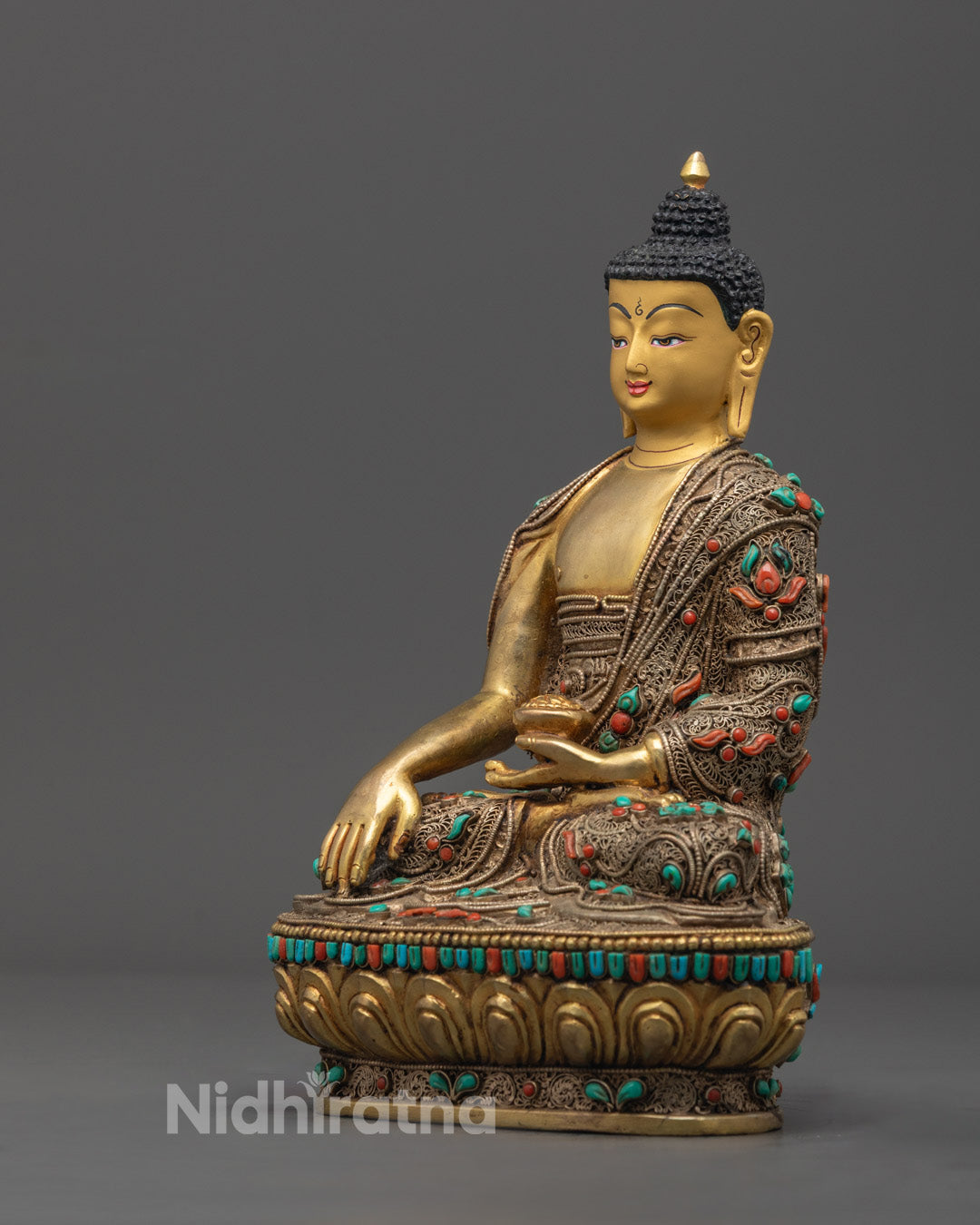 Shakyamuni Buddha holding Patra (begging bowl), representing humility, compassion, and spiritual nourishment.