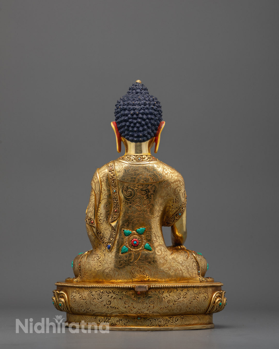 Majestic Gautama Buddha Sculpture | Traditional Himalayan Ancient Art