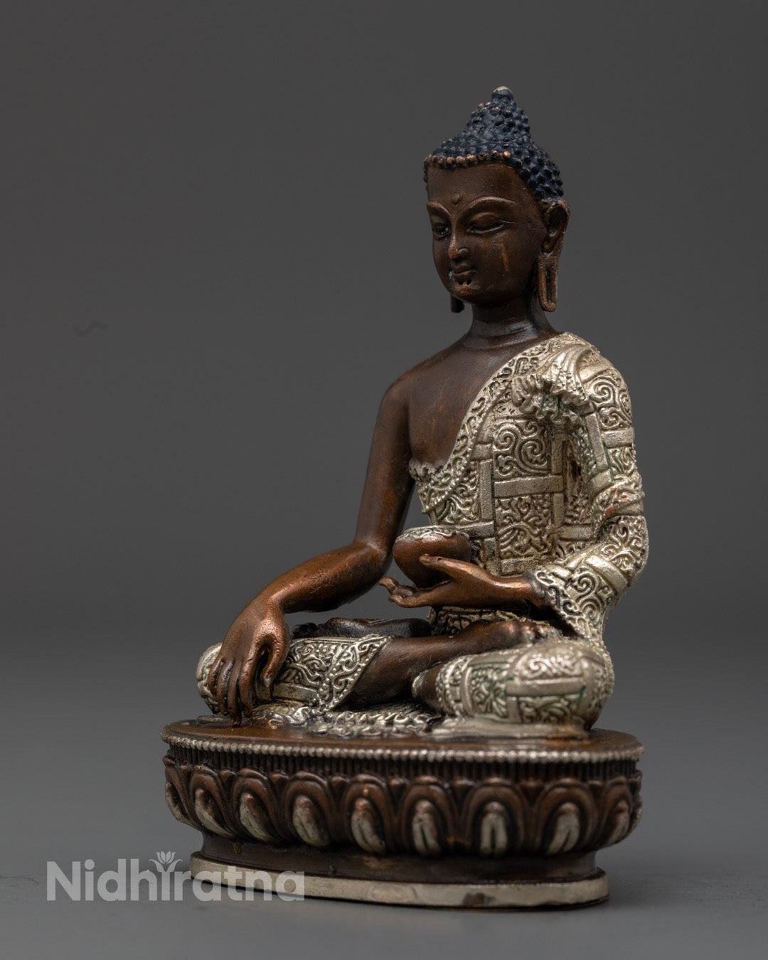 Buddha Shakyamuni Statue | Timeless Spiritual Art for Meditation