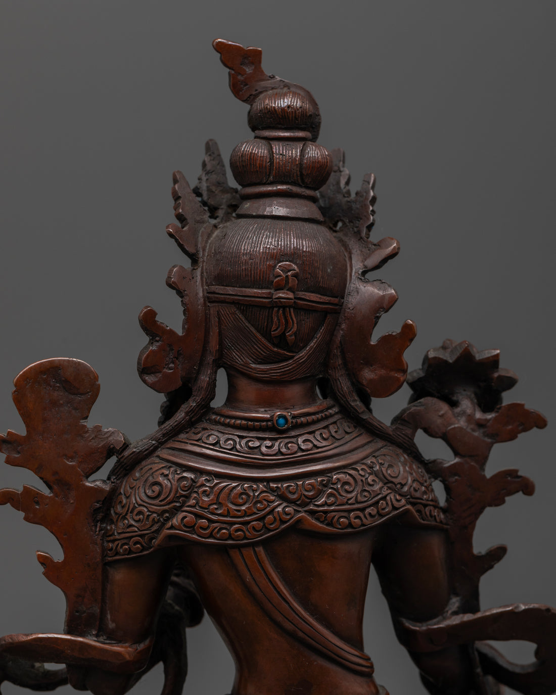 Oxidized Green Tara Statue: Perfect for Meditation