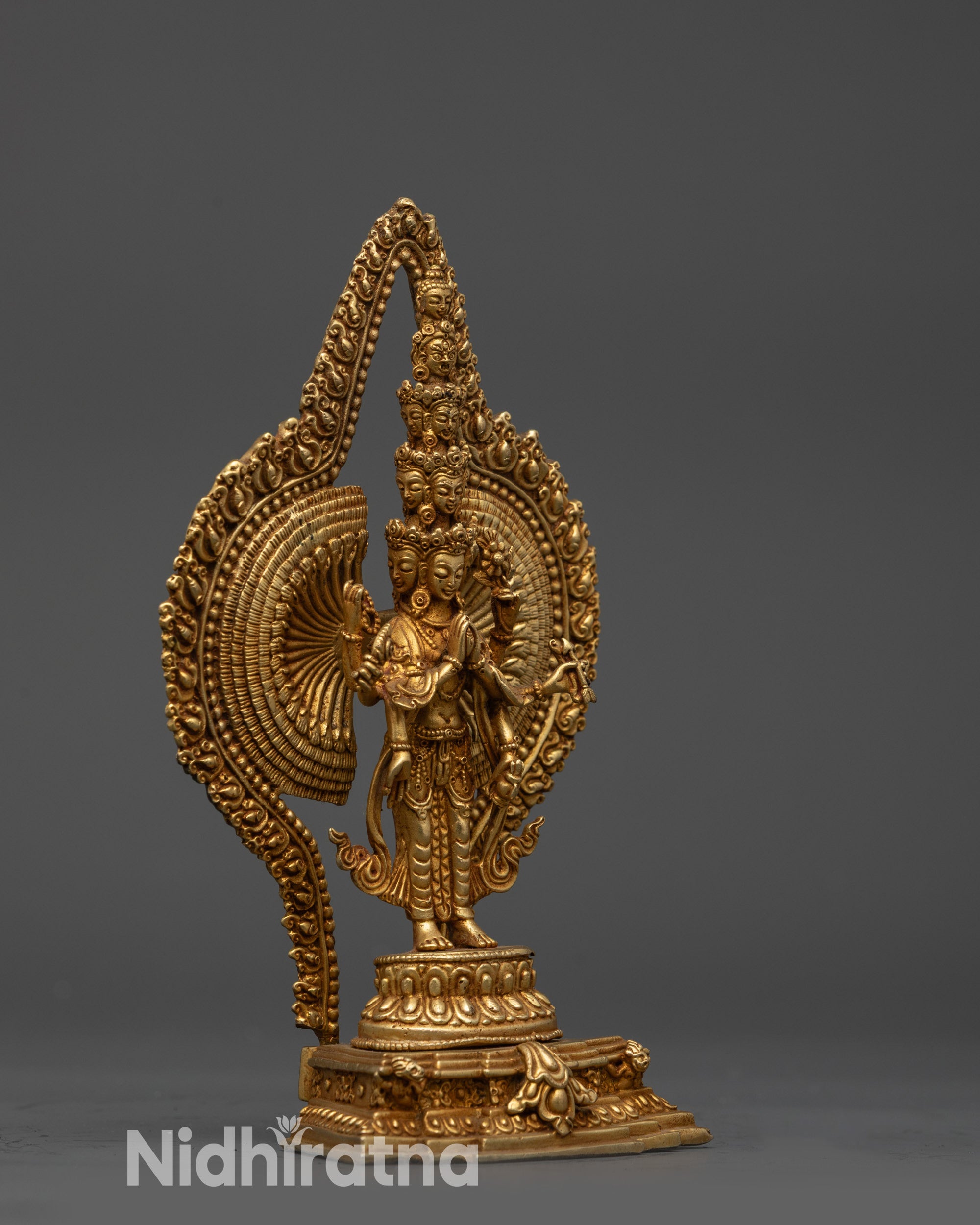 Side view 1000-Arm Avalokiteshvara with 11 faces unique crowns and patterns