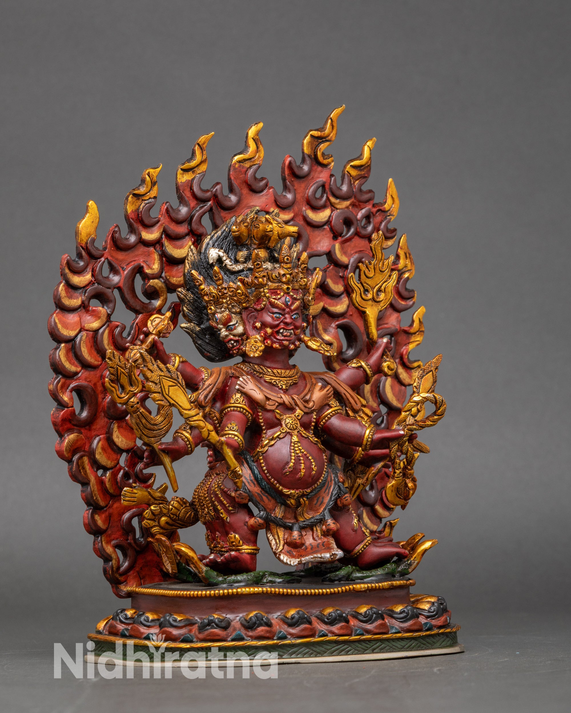 Side view Hayagriva – four arms holding sword, vajra, and lasso sacred implements