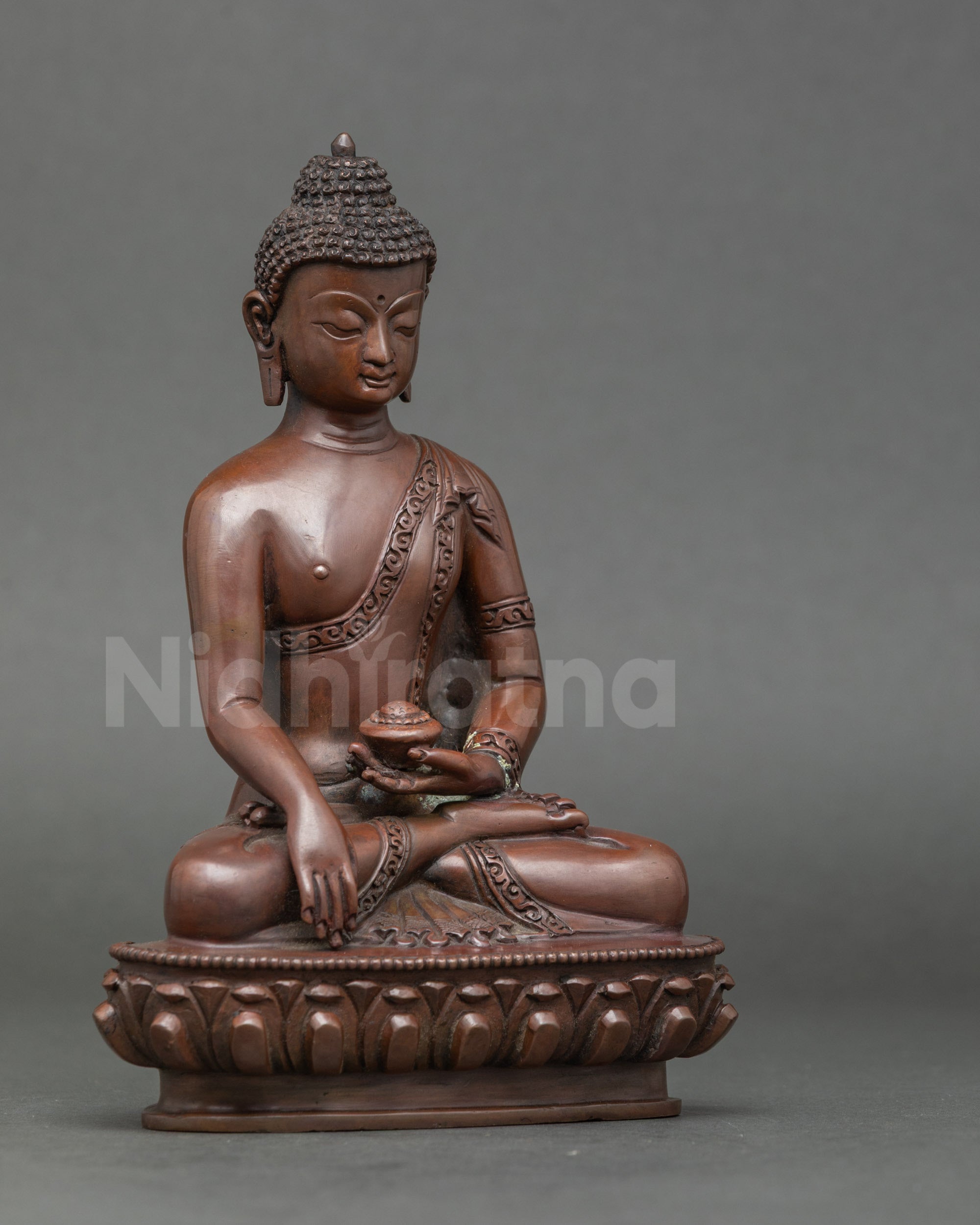 Side view Shakyamuni Buddha seated on lotus throne, meditation Buddha statue