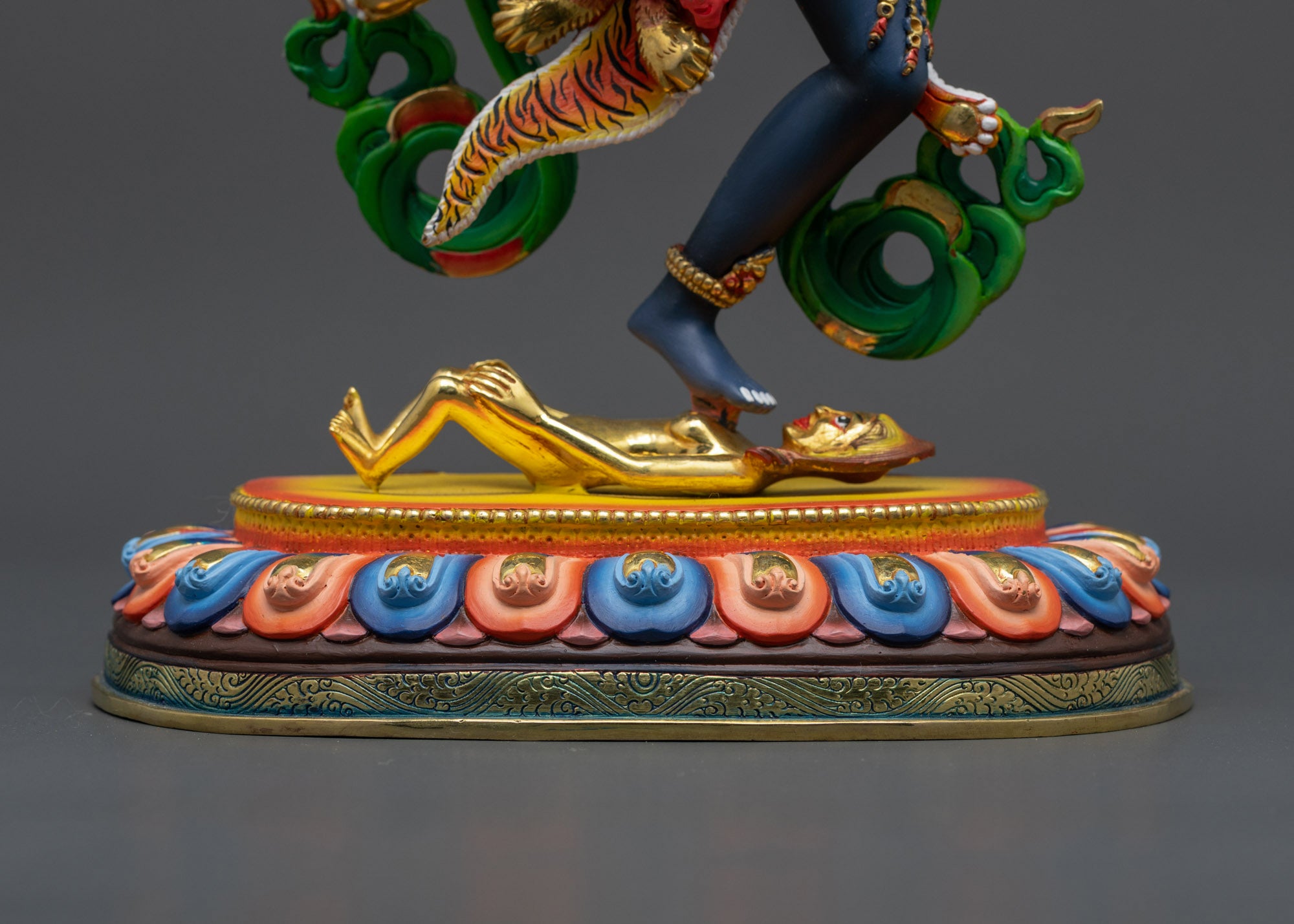 Wrathful Lion-Faced Simha Mukha Statue | Tibetan Buddhist Artwork