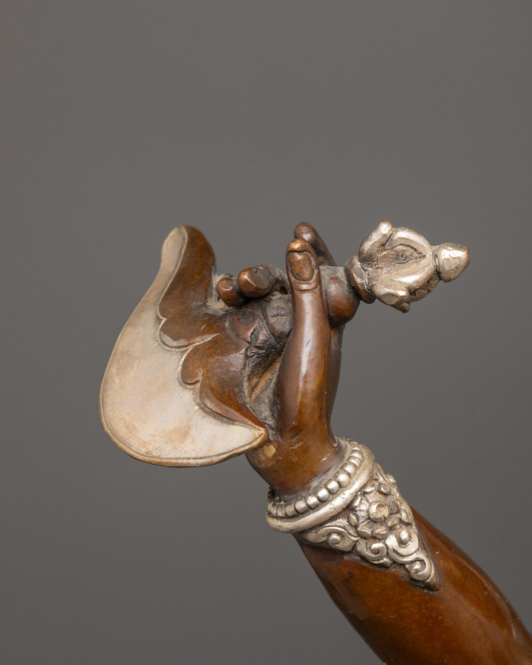 Hand-Carved Singha Mukha Statue | Wrathful Lion-Faced Dakini