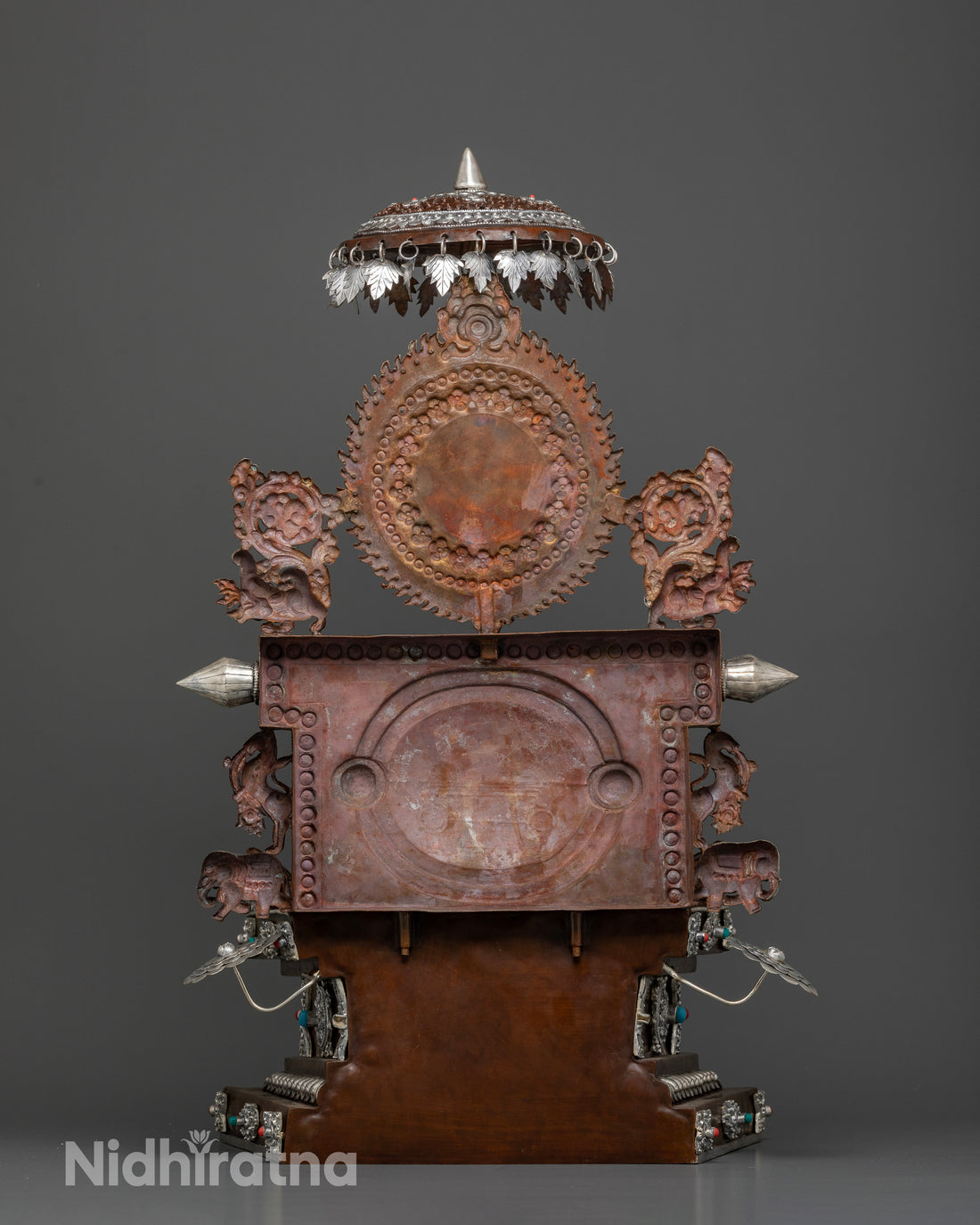 The Regal Oxidized Throne: A Symbol of Abundant Blessings