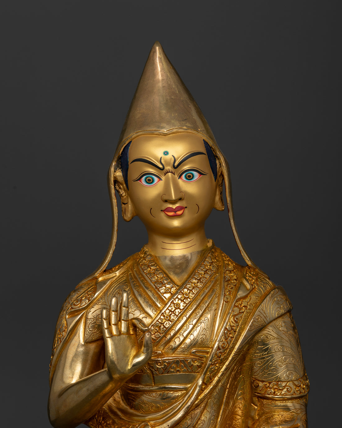 Authentic Tsongkhapa Set: A Symbol of Wisdom and Compassion