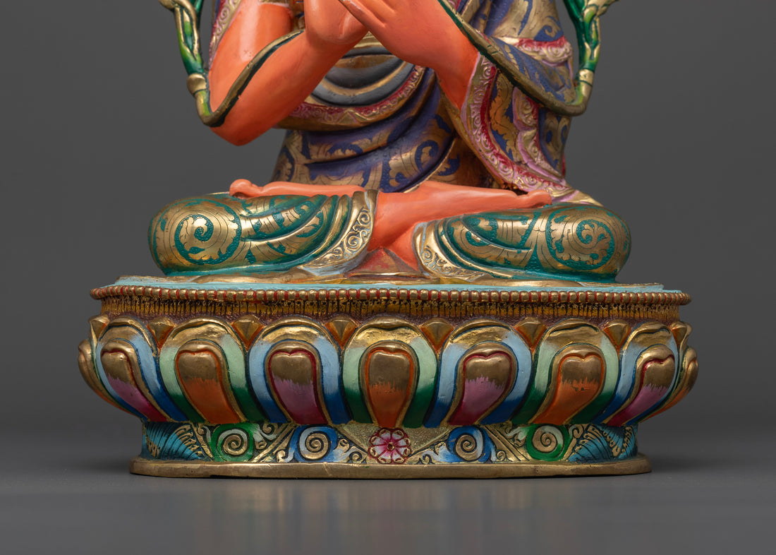 The Enlightened Protector in Red: Tsongkhapa Statue