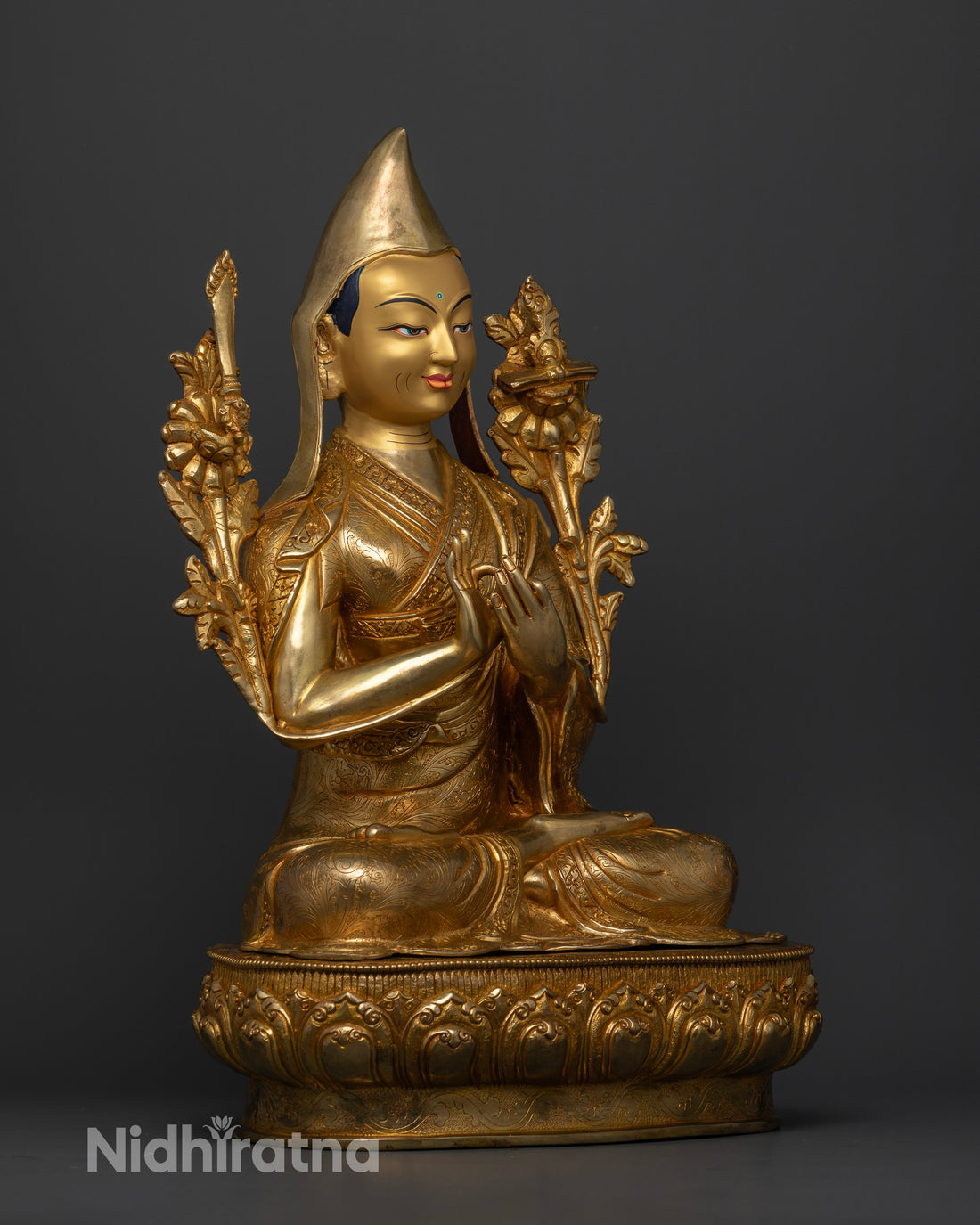 Authentic Tsongkhapa Set: A Symbol of Wisdom and Compassion