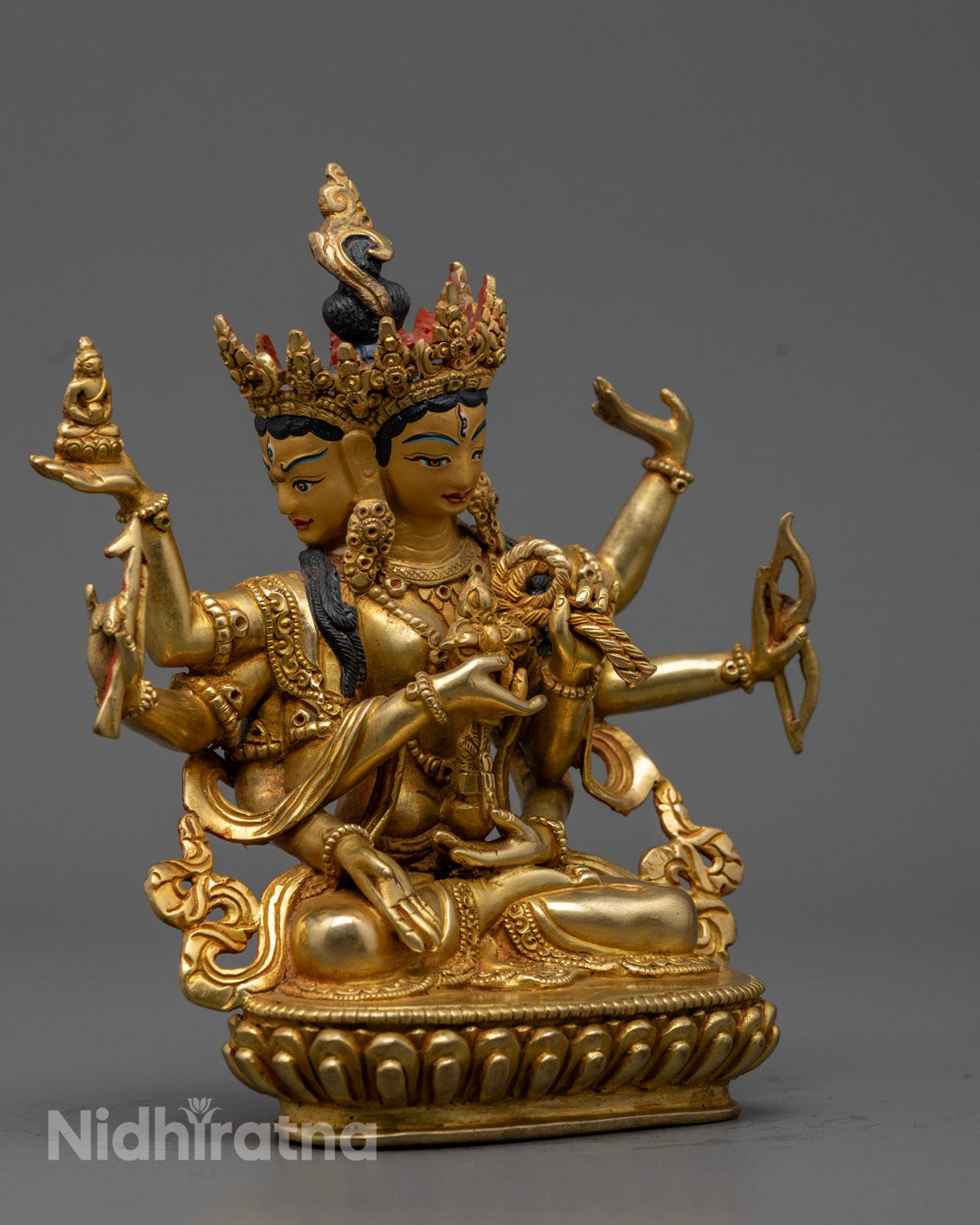 Tibetan Namgyalma Statue – Gold-Gilded Longevity Goddess with Mantra Chamber