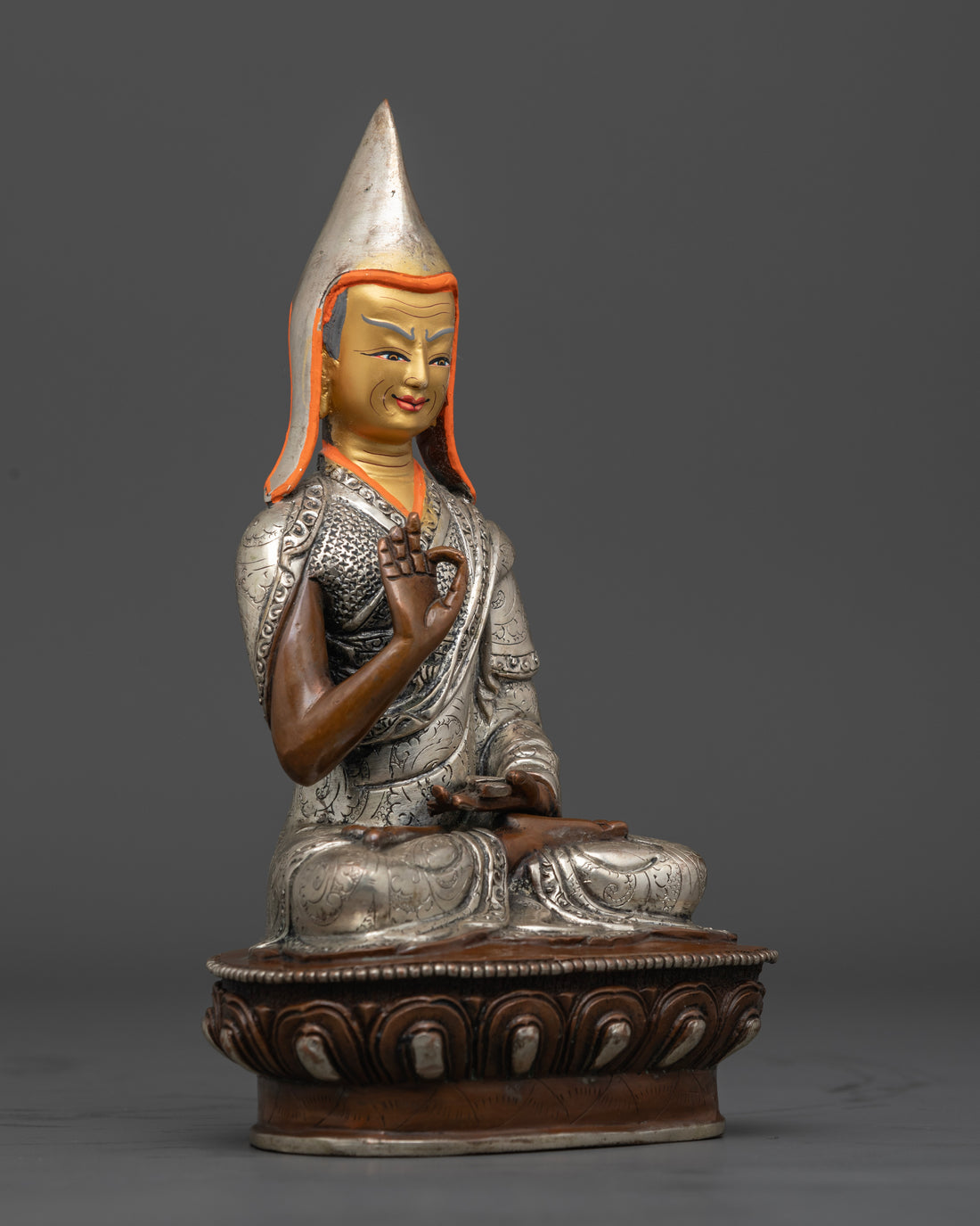 Oxidized Tsongkhapa Set: The Embodiment of Wisdom and Compassion