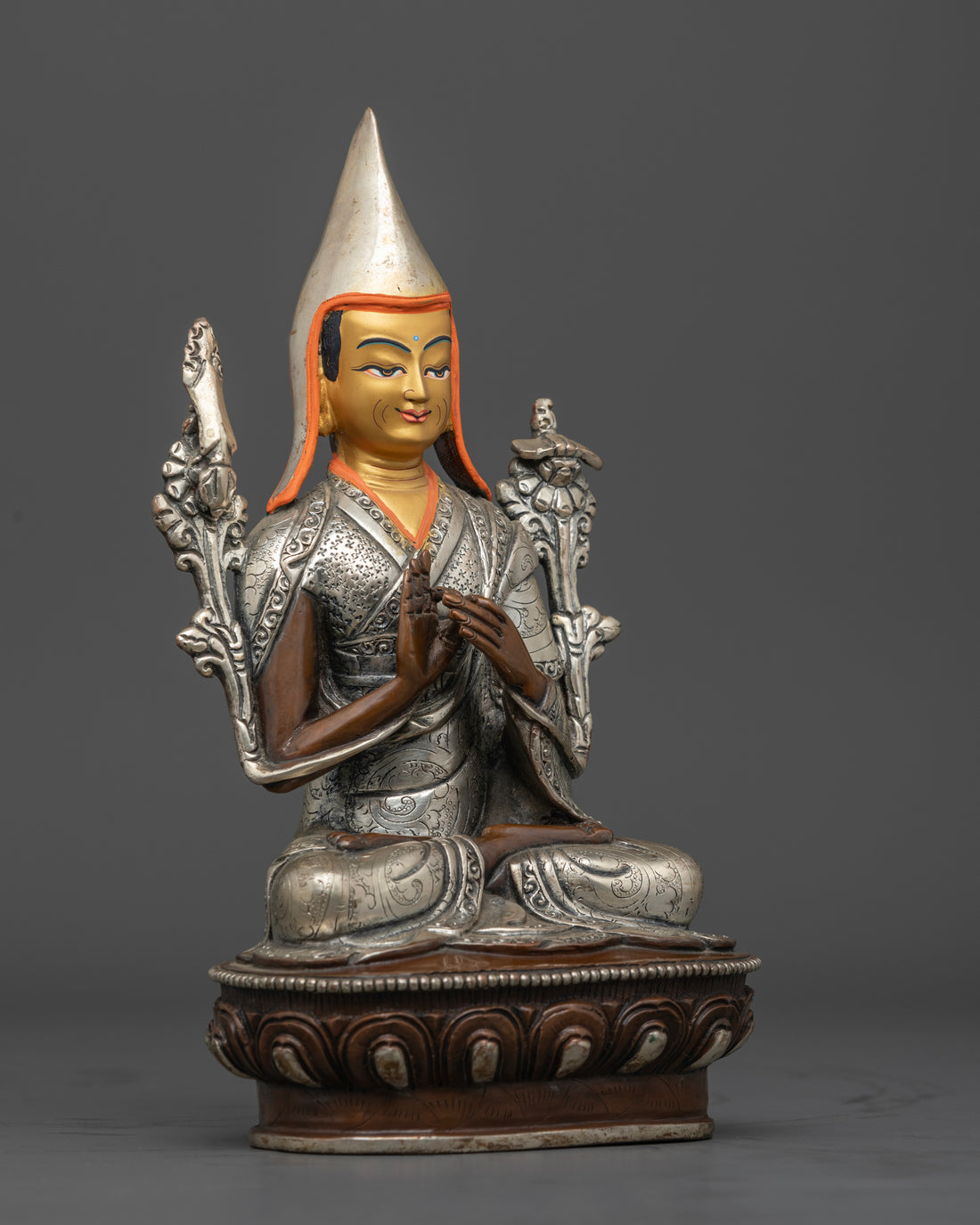 Oxidized Tsongkhapa Set: The Embodiment of Wisdom and Compassion