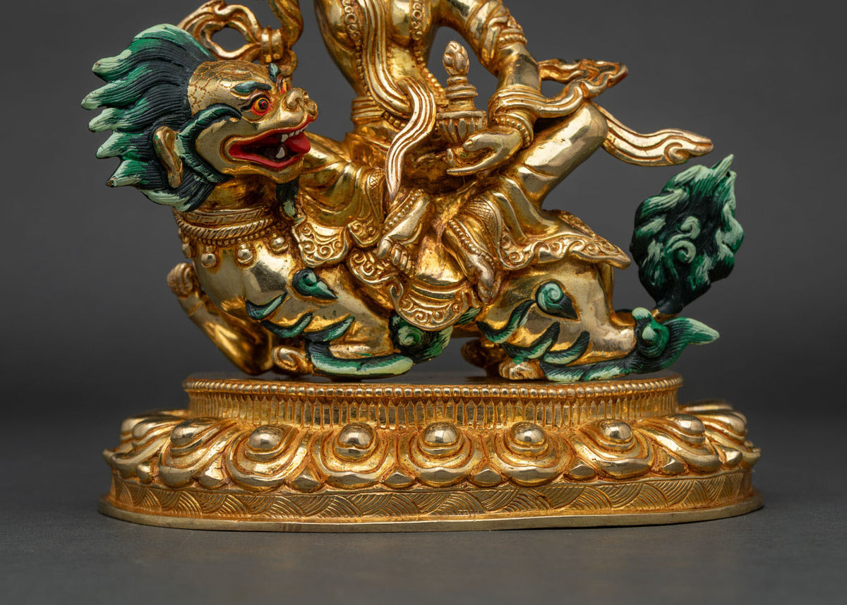 Tseringma Statue
