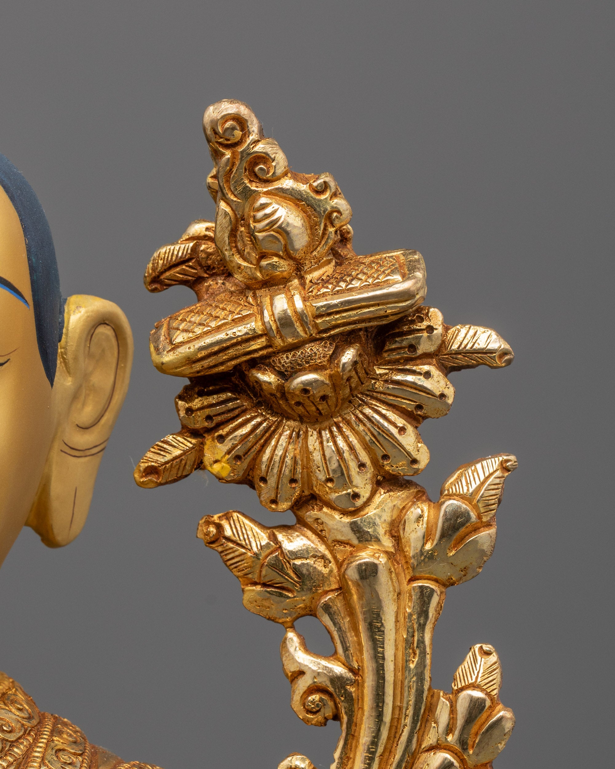 Je Tsongkhapa with Gyaltsab and Khedrup Statues