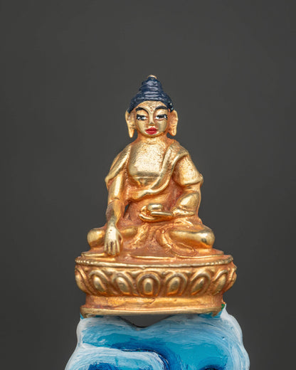 Uchusma Statue