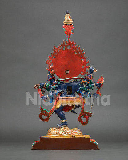 Uchusma Statue