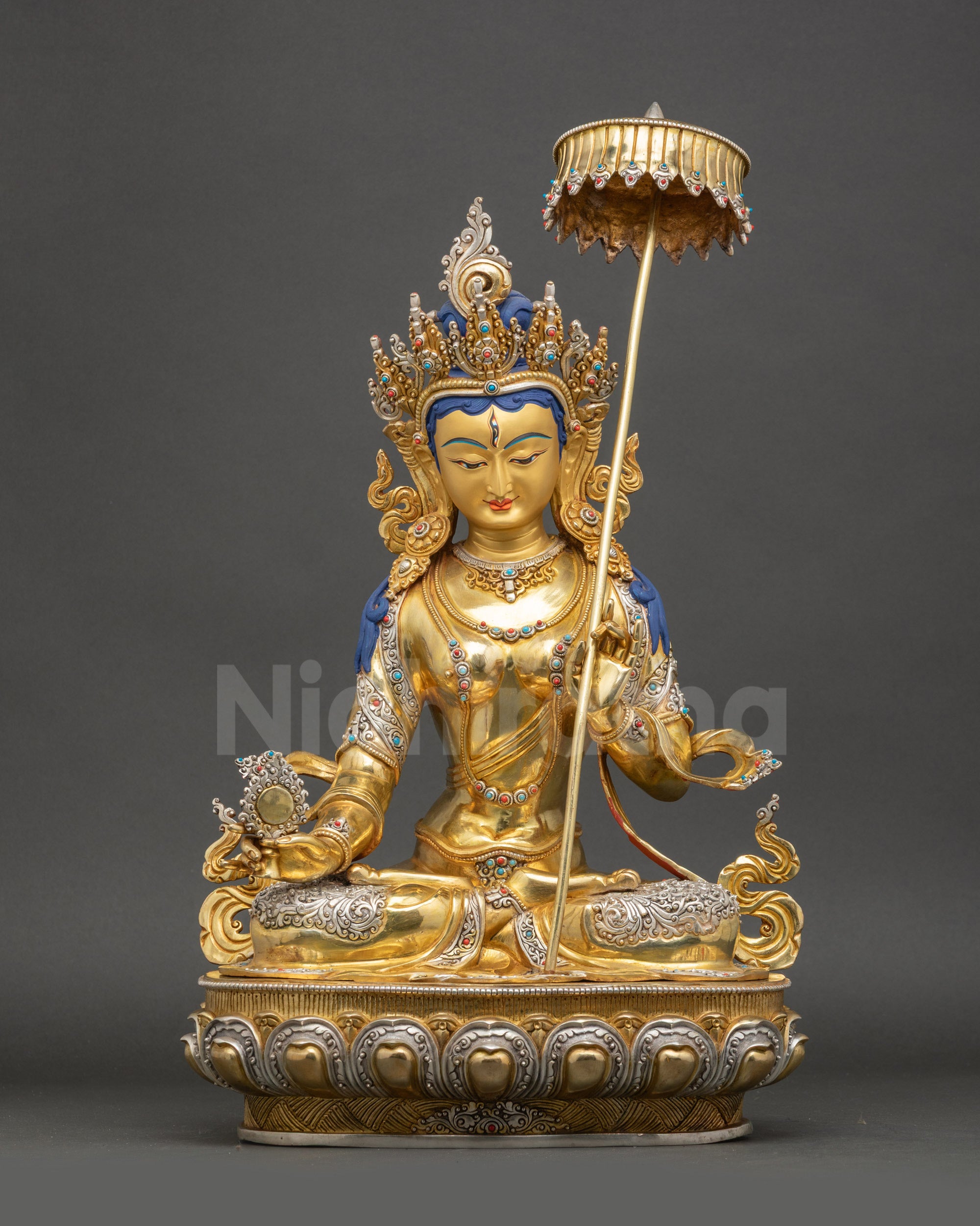 Ushnisha Sitatapatra Dukkar statue gold-gilded copper for altar decor