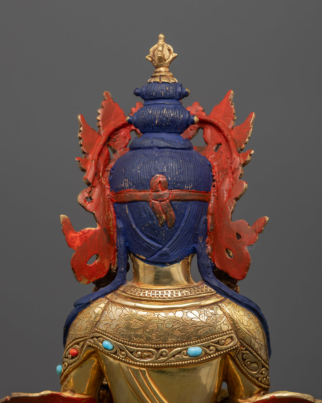 The Divine Vajra: Vajradhara's Path to Enlightenment