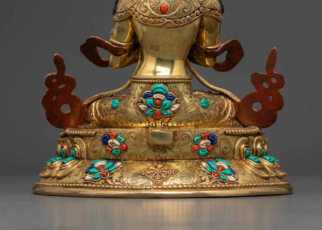 Lotus of Enlightenment: Vajradhara with a Luminous Gemstone Halo