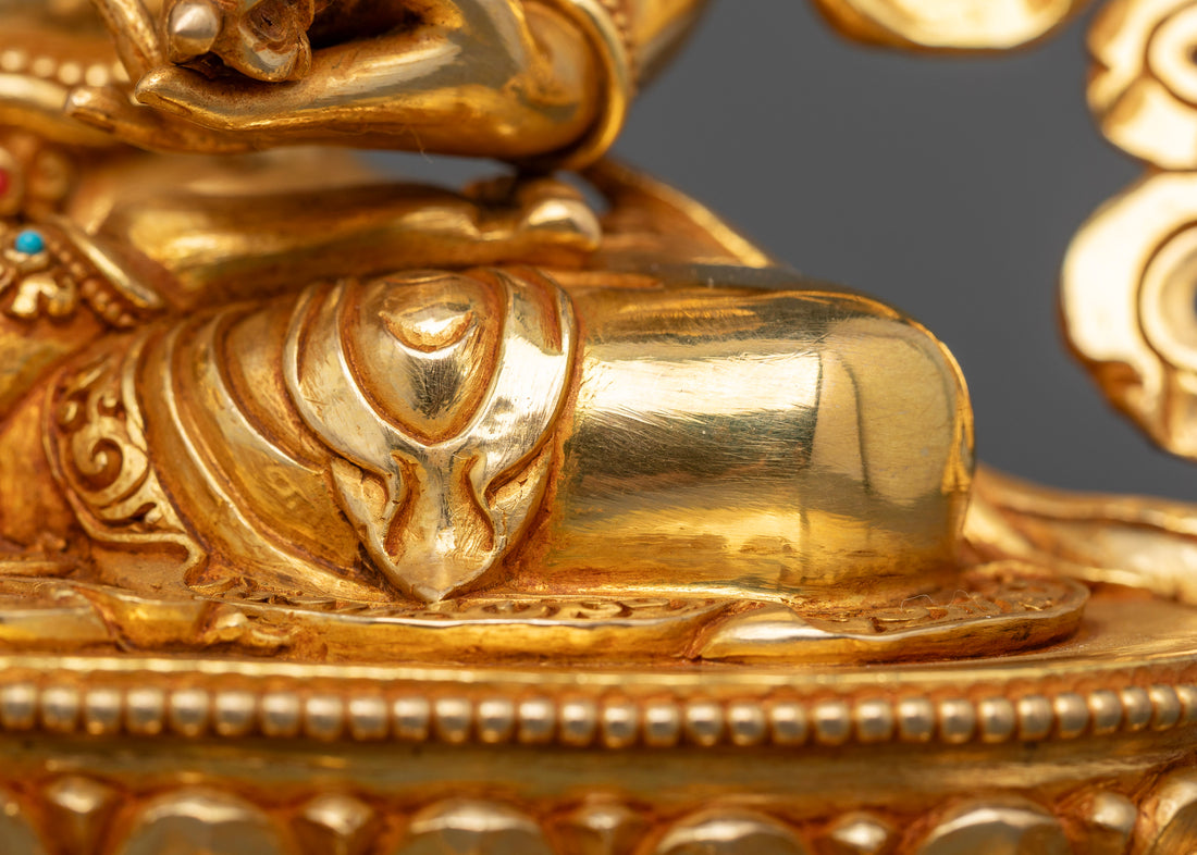 Vajrasattva: The Embodiment of Purity in Gold Gilded Splendor