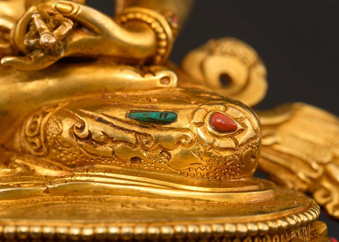 Handcrafted Purity: The Unique Vajrasattva Statue