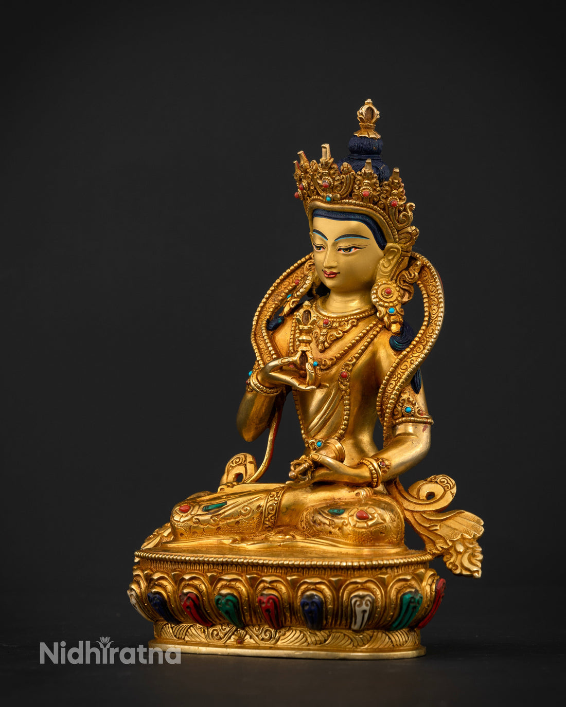 Handcrafted Purity: The Unique Vajrasattva Statue