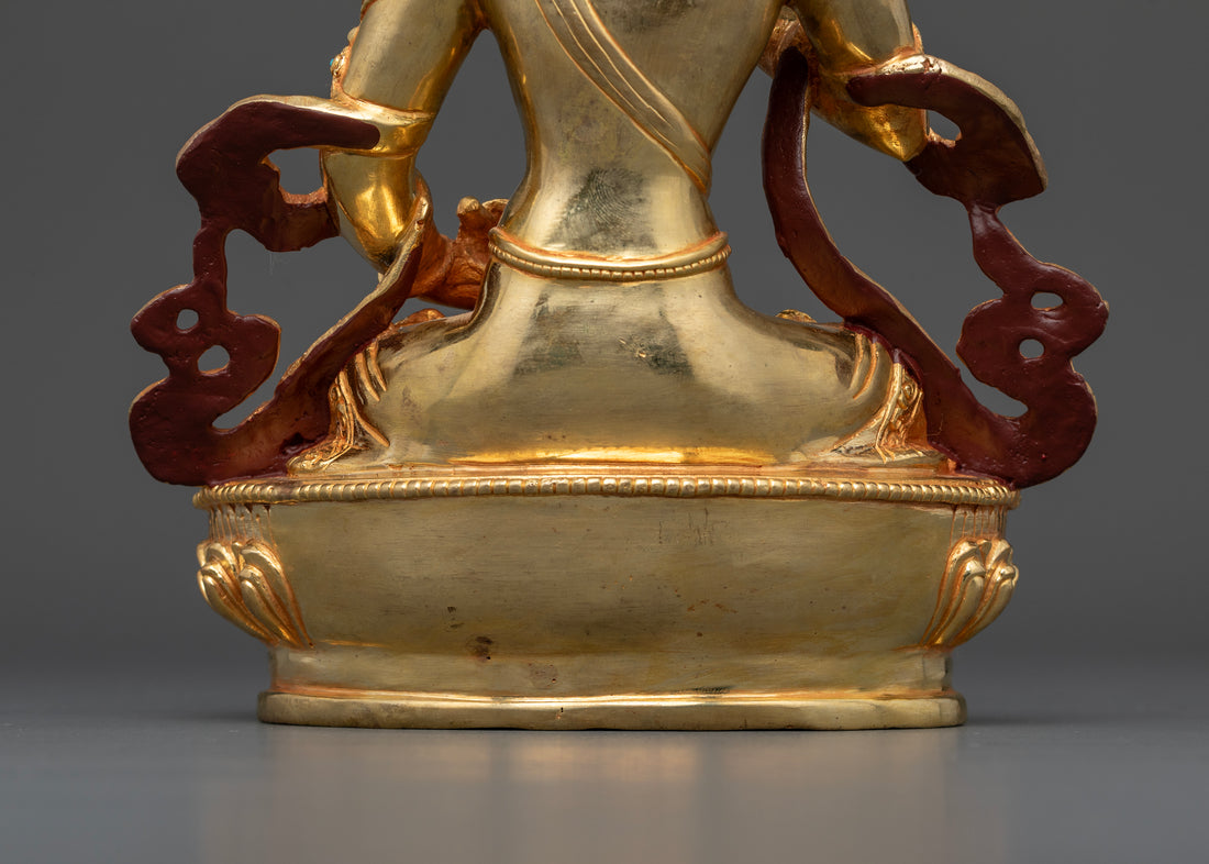 Transcendent Purity: Vajrasattva’s Path to Enlightenment